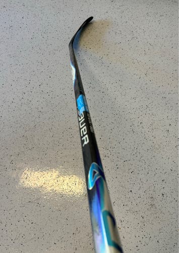Senior Bauer Vapor FlyLite, P28, Left, Flex 70 (New)