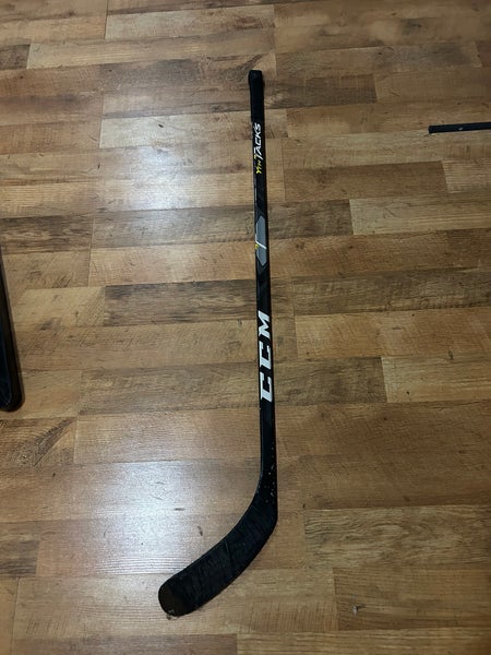 Youth CCM Youth Tacks Left Hand Hockey Stick P29 (Used)