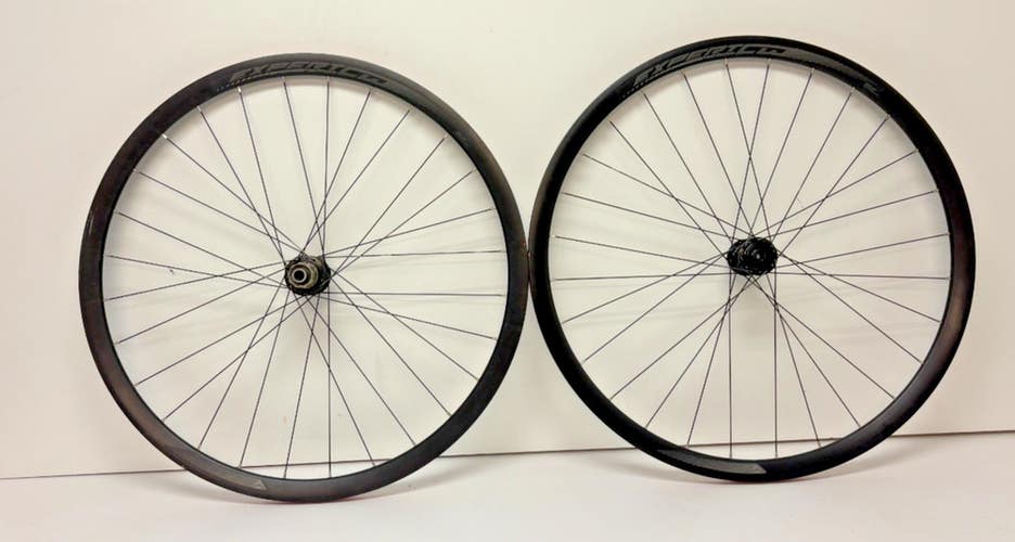 JALCO Merida Expert CW Aluminum Disc Brake Thru Axle 622x19/700C Wheelset CLEAN