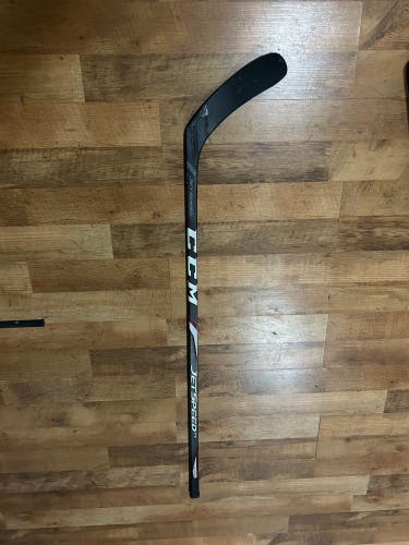 Junior CCM JetSpeed Right Handed Hockey Stick P29 (Used)