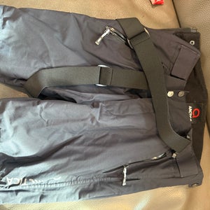 Black Large Boys Arctica Shorts (Used)