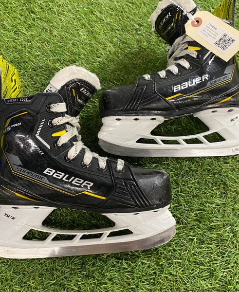 Bauer Supreme M5 Pro Hockey Skates | Youth 13 (Regular)
