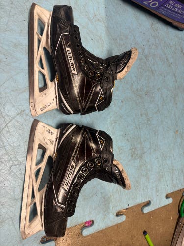 2016 Bauer Supreme 1S Hockey Goalie Skates Regular Width Size 4 (Used)