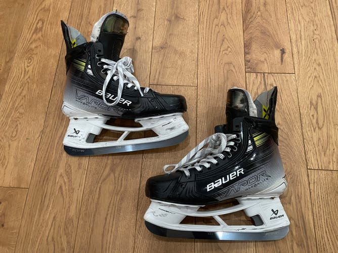 Bauer Vapor Hyperlite 2 Hockey Skates Extra Wide Width Pro Stock 8