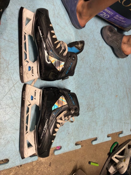 2021 True TF7 Hockey Goalie Skates Regular Width 6 (Used)
