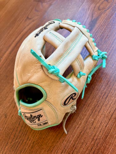 2024 Rawlings Heart of the Hide RH Infield Baseball Glove 11.5" (Used) pror204u-1CM