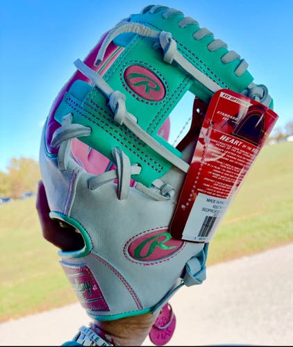 2025 Rawlings Heart of the Hide RH Infield Baseball Glove 11.5" (New)