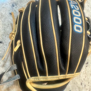 Wilson A2000 PF88 RH Infield Baseball Glove 11.5" (Used)