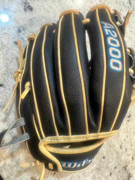 Wilson A2000 PF88 RH Infield Baseball Glove 11.5" (Used)