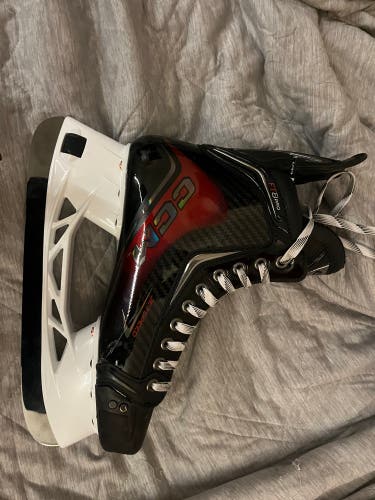 2025 CCM JetSpeed FT8 Pro Hockey Skates Regular Width 8 (Used)