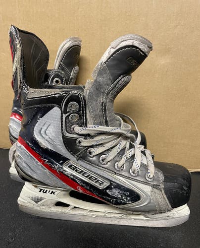 Bauer Vapor APX Hockey Skates Size 5D