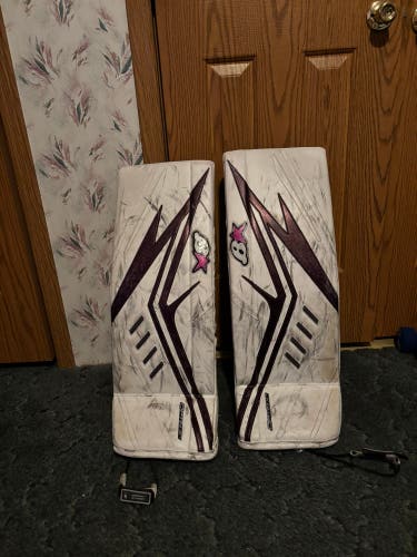 30" Brian's Optik X2 Goalie Leg Pads (Used)