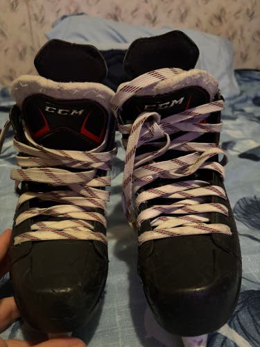 CCM Hockey Skates Size 1.5 (Used)