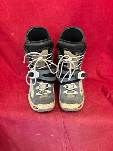 Size M 7.5 (W 8.5) Northwave Snowboard Boots (Used)