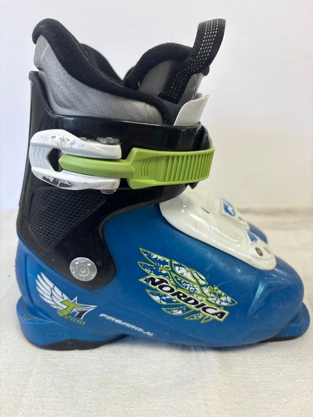 Mondo 18 & 18.5 Kid's Nordica Ski Boots (Used)