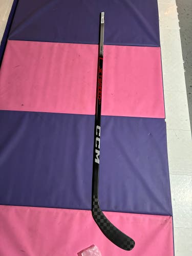 Senior CCM JetSpeed Right Handed Hockey Stick P29 (New)