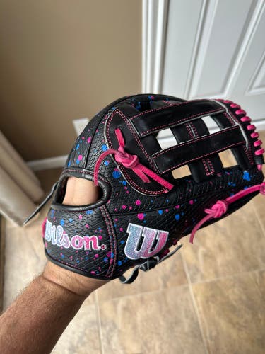 Wilson A2000 12 Inch) LIGHTLY USED