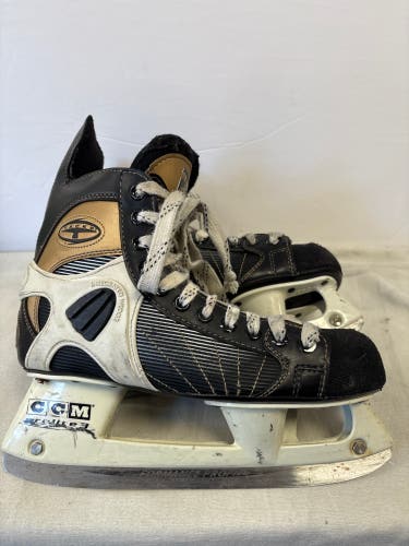 CCM Tacks 252 Hockey Skates Regular Width 7 (Used)