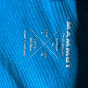Blue Adult Unisex Medium Mammut Jacket (Used)