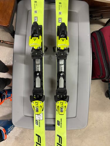 Fischer RC4 Z17 FreeFlex Racing Ski Bindings Max Din 17 (Used)