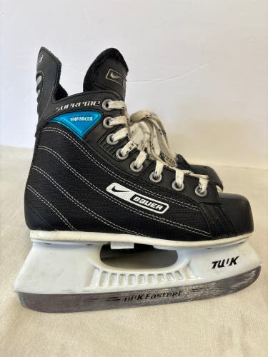 Bauer Supreme Enforcer Hockey Skates Regular Width Size 1 (Used)