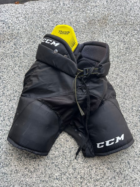 Junior Small CCM Tacks 3092 Hockey Pants (Used)
