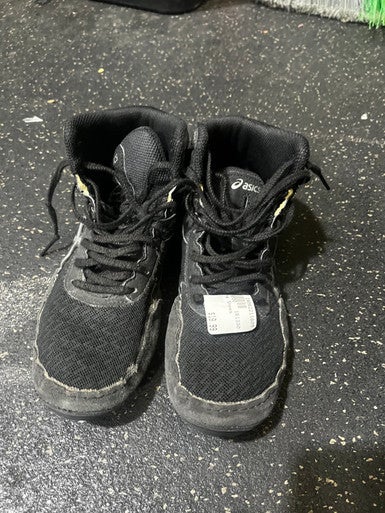 Asics Used