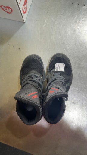 Used Asics Wrestling Shoes Black Junior 05.5 11605-S000203399