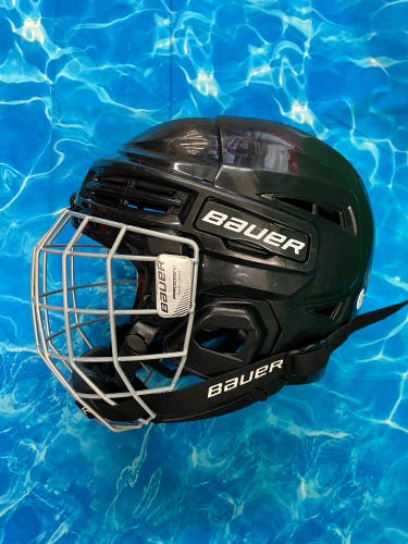 Black Youth Bauer Prodigy Helmet (Used)
