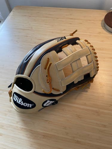 Wilson A2K 1799 Baseball Glove 12.75"