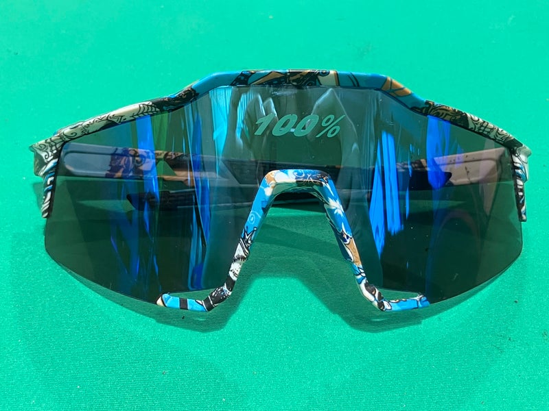 Blue Men's Adult One Size Fits All Other Sunglasses (Used)