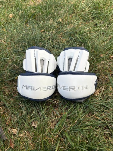 Medium Adult Maverik Arm Pads (Used)