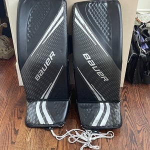 Medium Bauer Vapor 2X Pro Goalie Leg Pads (Used)