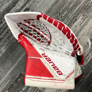 Senior Bauer Mach Goalie Glove