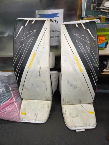 XL 2017 Bauer Supreme 1S OD1N Goalie Leg Pads Pro Stock (Used)