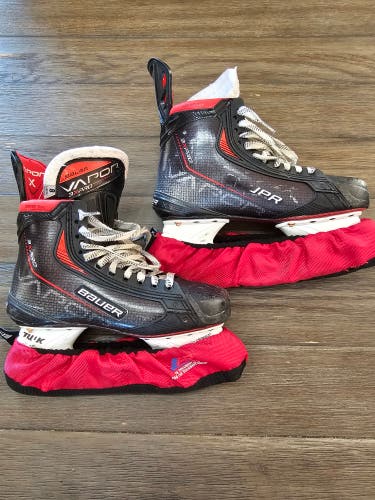 Bauer Vapor 3X Pro Hockey Skates Pro Stock 8 (Used)