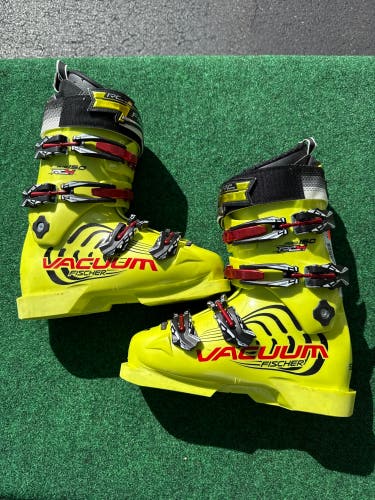 Fischer RC4 Pro 150 Vaccum Ski Boots (Used) | Mondo 25.5 (297mm)