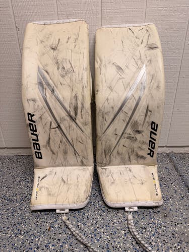 2023 Large White Bauer Hyperlite 2 Goalie Leg Pads (Used)