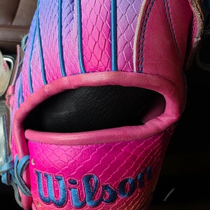 2025 Wilson RH Outfield A2000 Baseball Glove 12.75" (Used)