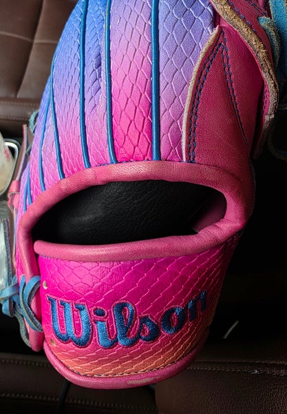 2025 Wilson RH Outfield A2000 Baseball Glove 12.75" (Used)