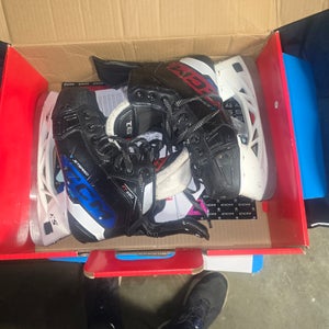 2024 CCM Jetspeed FT680 Hockey Skates Wide Width Size 2.5 (Used)