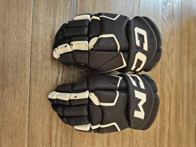 CCM AS580 Gloves 13" (Used)