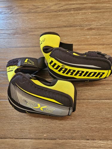 Junior Large Warrior Alpha QX5 Elbow Pads