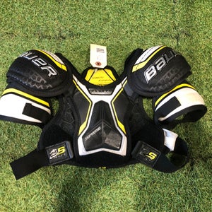 Youth Small Bauer Supreme 2S Pro Shoulder Pads (Used)