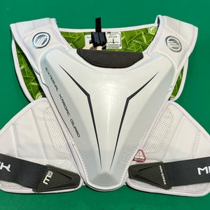 Large Youth Maverik M5 Speed Pad Shoulder Pads (Used)