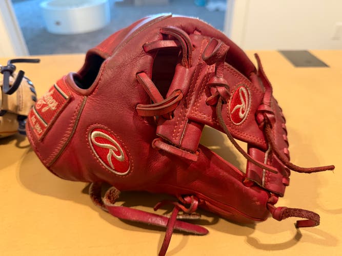Rawlings Heart of the Hide RH Baseball Glove 11.5" (Used)