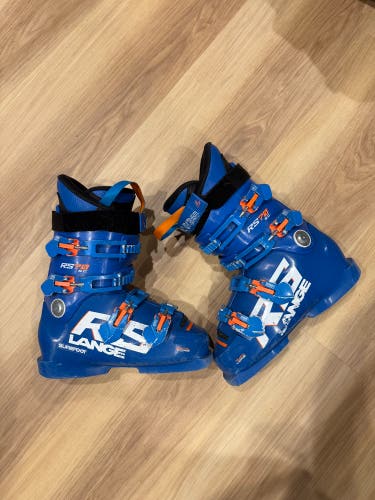 Mondo 25 & 25.5 Kid's Lange RS 70 SC Ski Boots Soft Flex (Used)