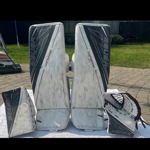 34" 2016 Bauer Regular Goalie Full Set (Used)