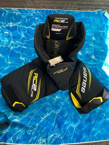 Senior Medium Bauer Inline Girdle (Used)
