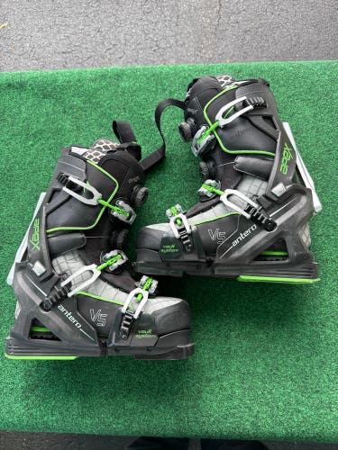 Men's Apex Antero VS Ski Boots (Used) | Mondo 26 (301mm)